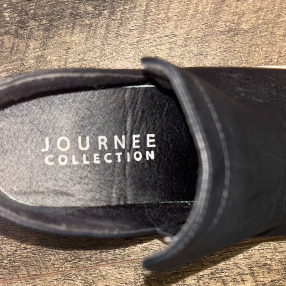 Journee Collection Black Wedge Sneakers - Picture 2 of 7